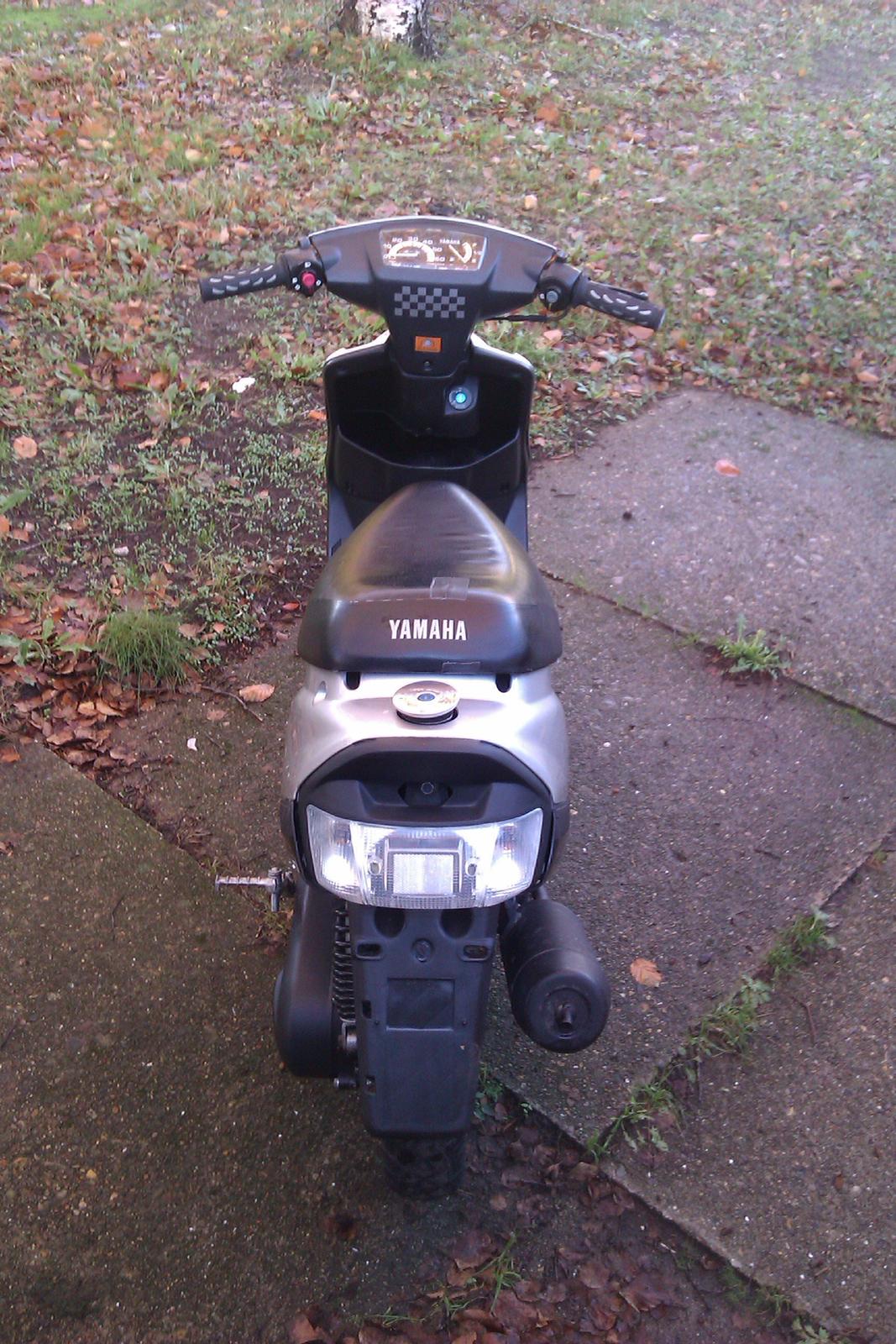 Yamaha jog billede 5