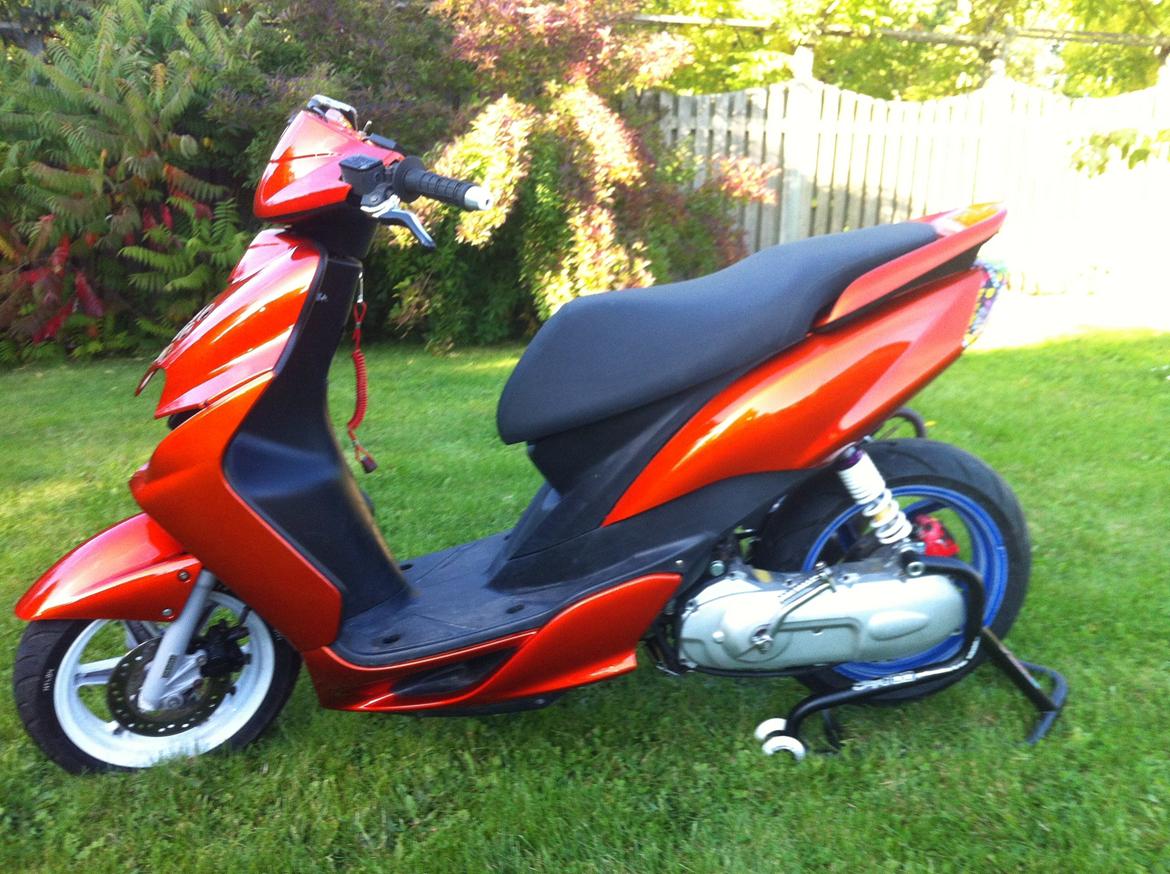 Yamaha jog r dd (tidl.scooter) billede 2