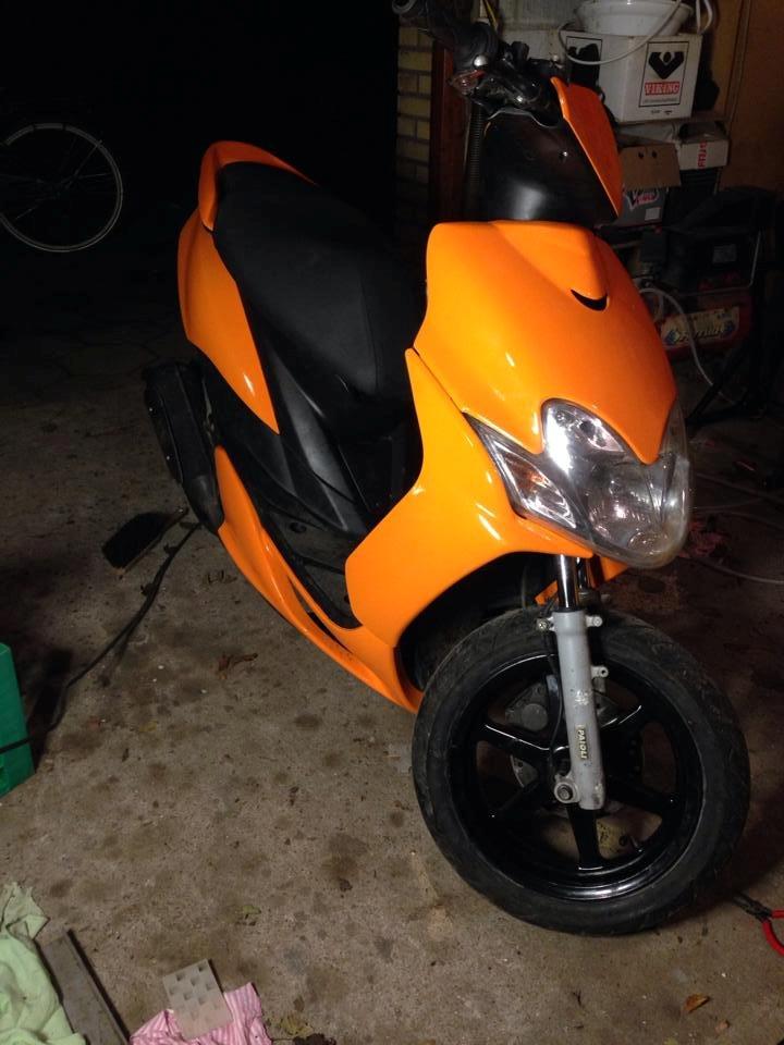 Yamaha jog R billede 6