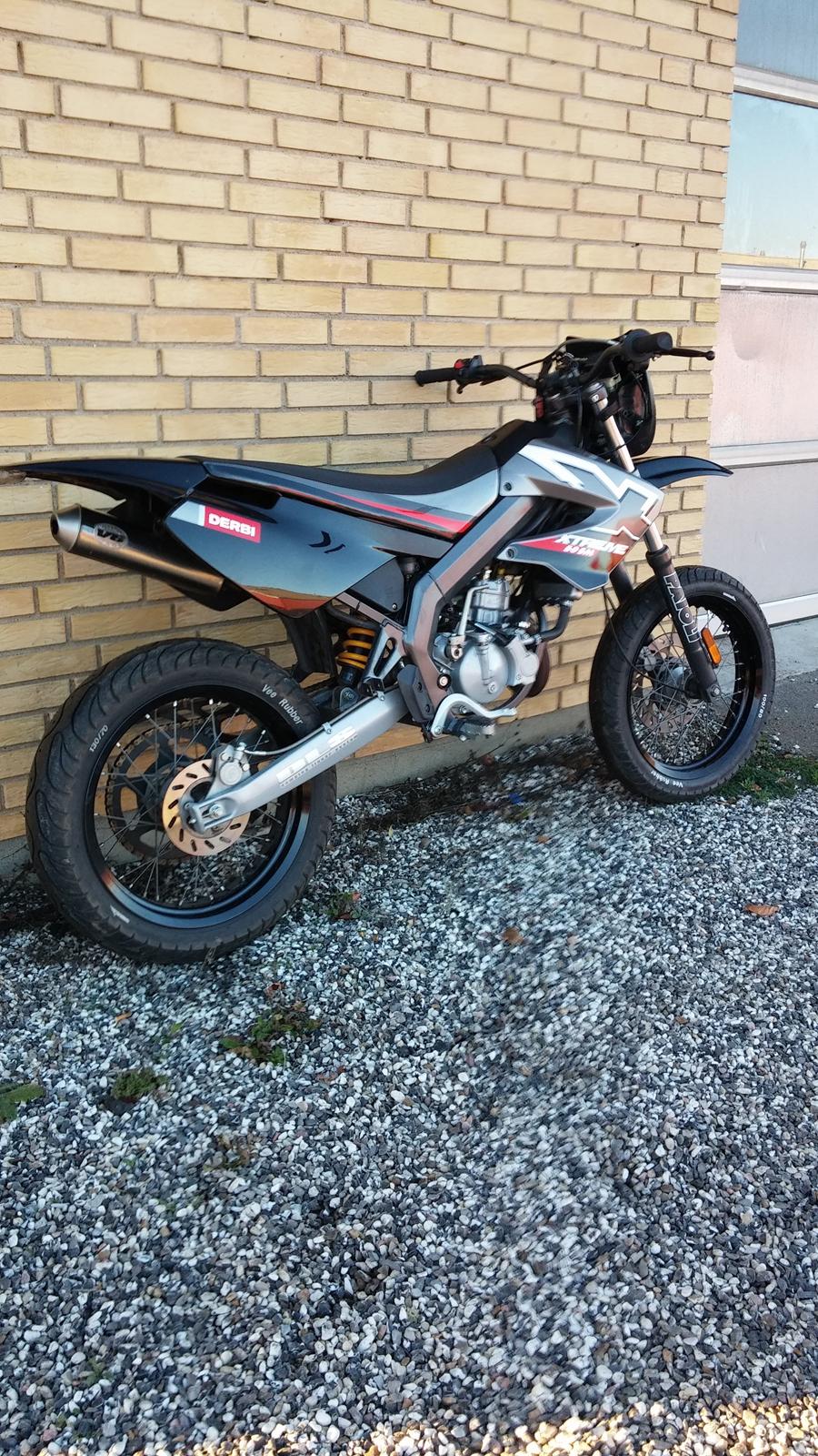 Derbi Senda Xtreme SM billede 2