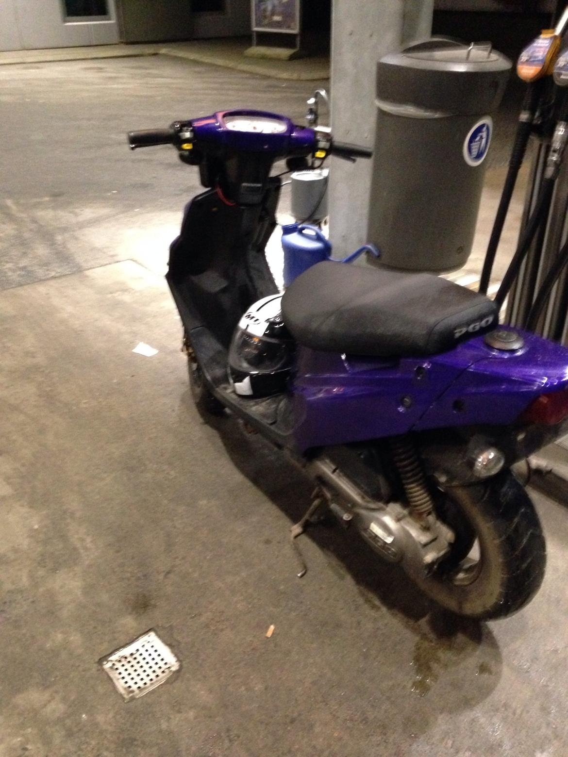 PGO Hot 50 billede 1