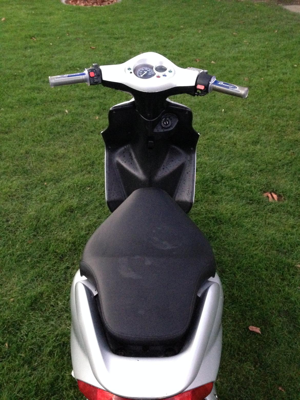 Yamaha Jog R billede 6