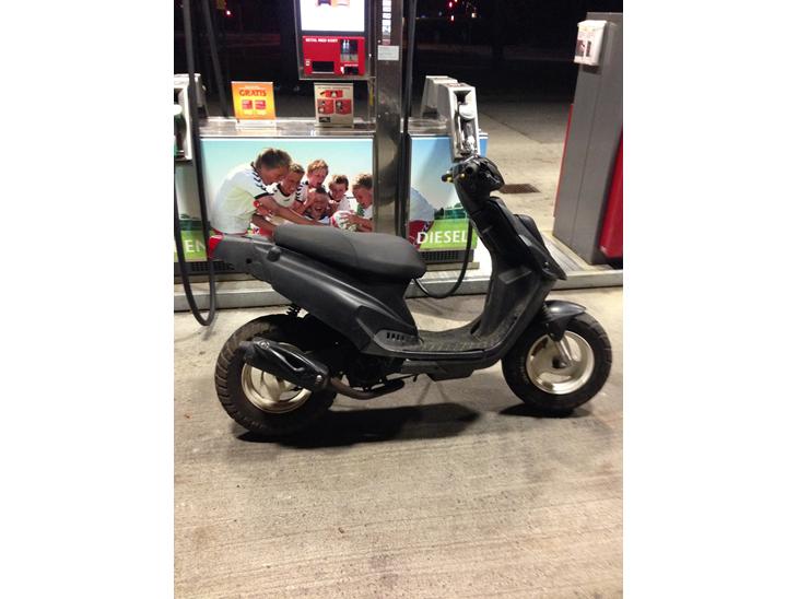 {{currentPhoto.altText}} billede {{currentPhoto.number}}