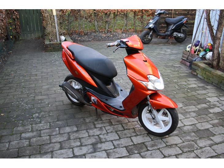 {{currentPhoto.altText}} billede {{currentPhoto.number}}