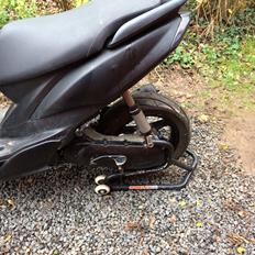 Yamaha Jog r  ( Harry ) 