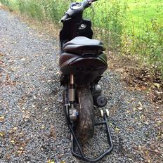 Yamaha Jog r  ( Harry ) 