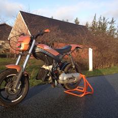 Suzuki street (jog r) før