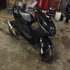 Yamaha Aerox  LC-DD. Due +