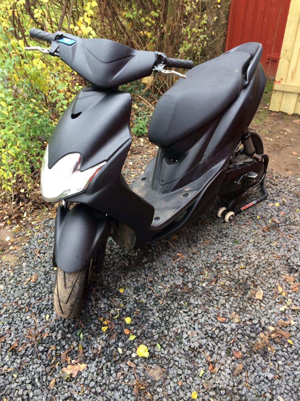 Yamaha Jog r  ( Harry )  billede 1