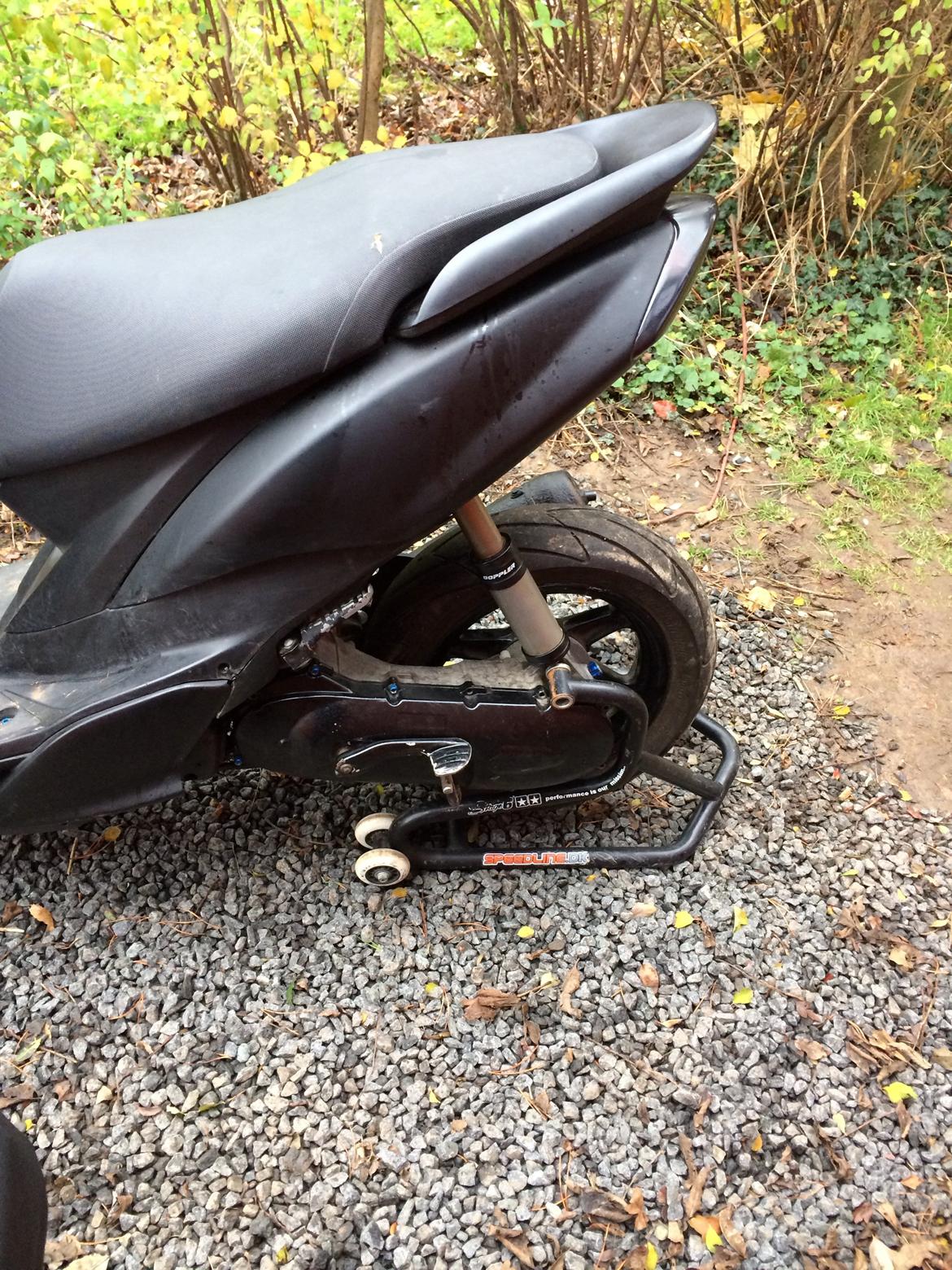 Yamaha Jog r  ( Harry )  billede 2