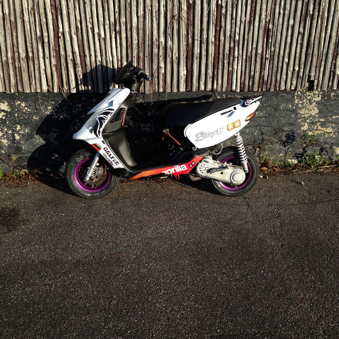 Aprilia Sonic Team speed t7. Luna 3,0 billede 2