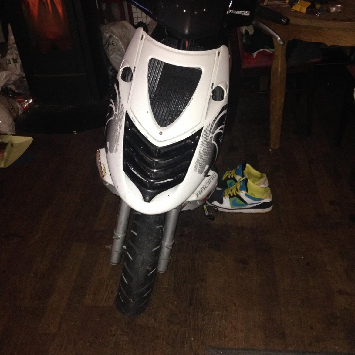 Aprilia Sonic Team speed t7. Luna 3,0 billede 6