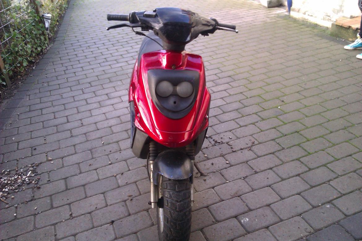 PGO Hot 50 billede 4