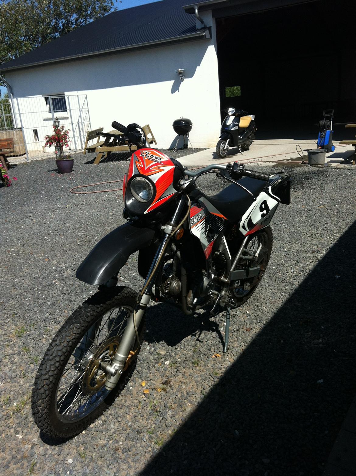 Skyteam st50-3 sr - nyvasket billede 1