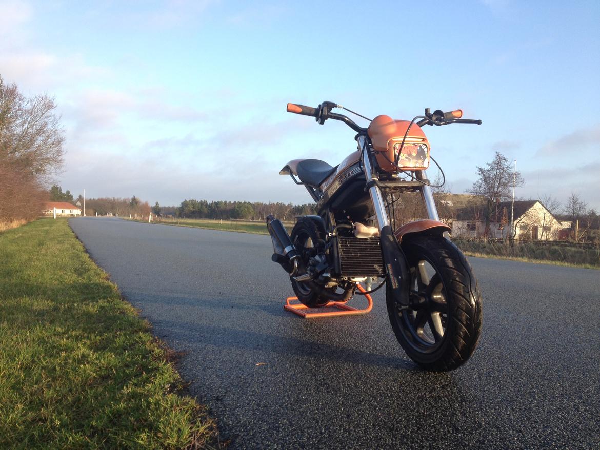 Suzuki street (jog r) før billede 2