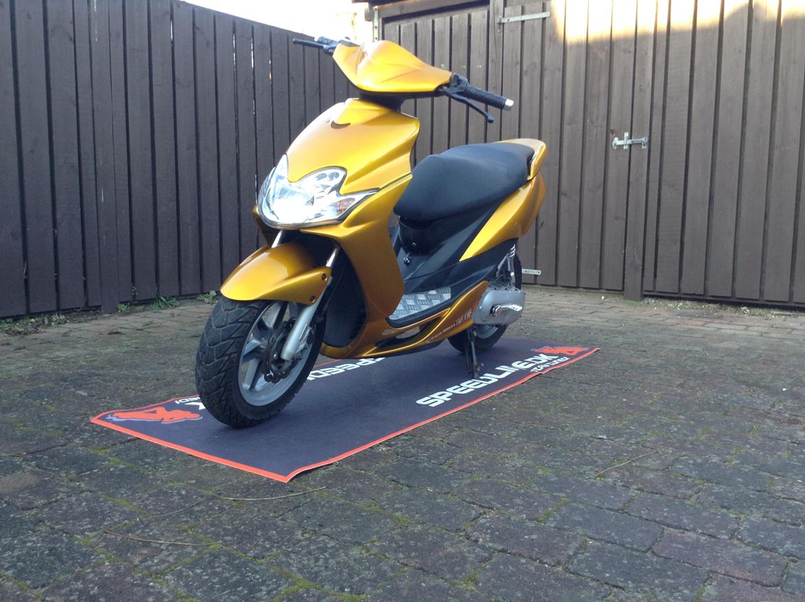 Yamaha Jog R [SOLGT SOM STD] billede 2