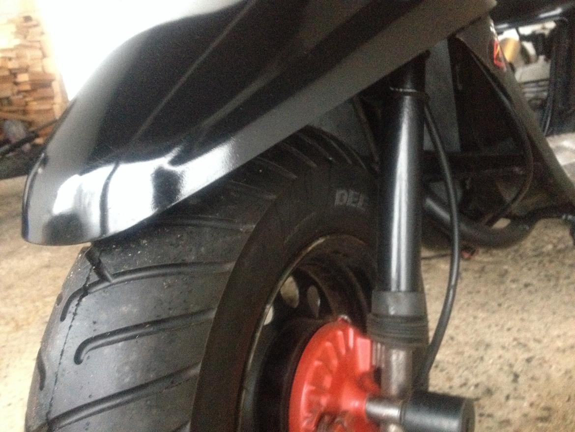 Yamaha Booster costum solgt og savnet (Betty) billede 12