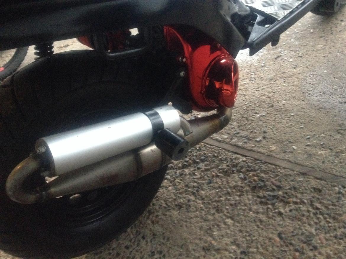 Yamaha Booster costum solgt og savnet (Betty) billede 14
