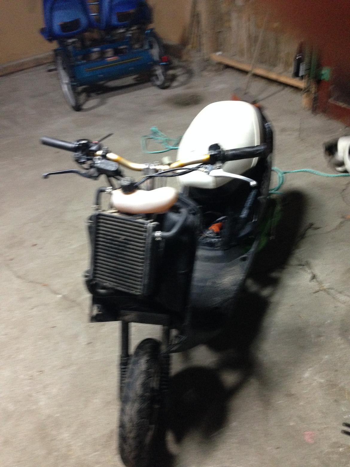 Yamaha jog fs s6r LC billede 4