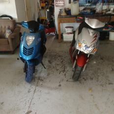 Aprilia sonic