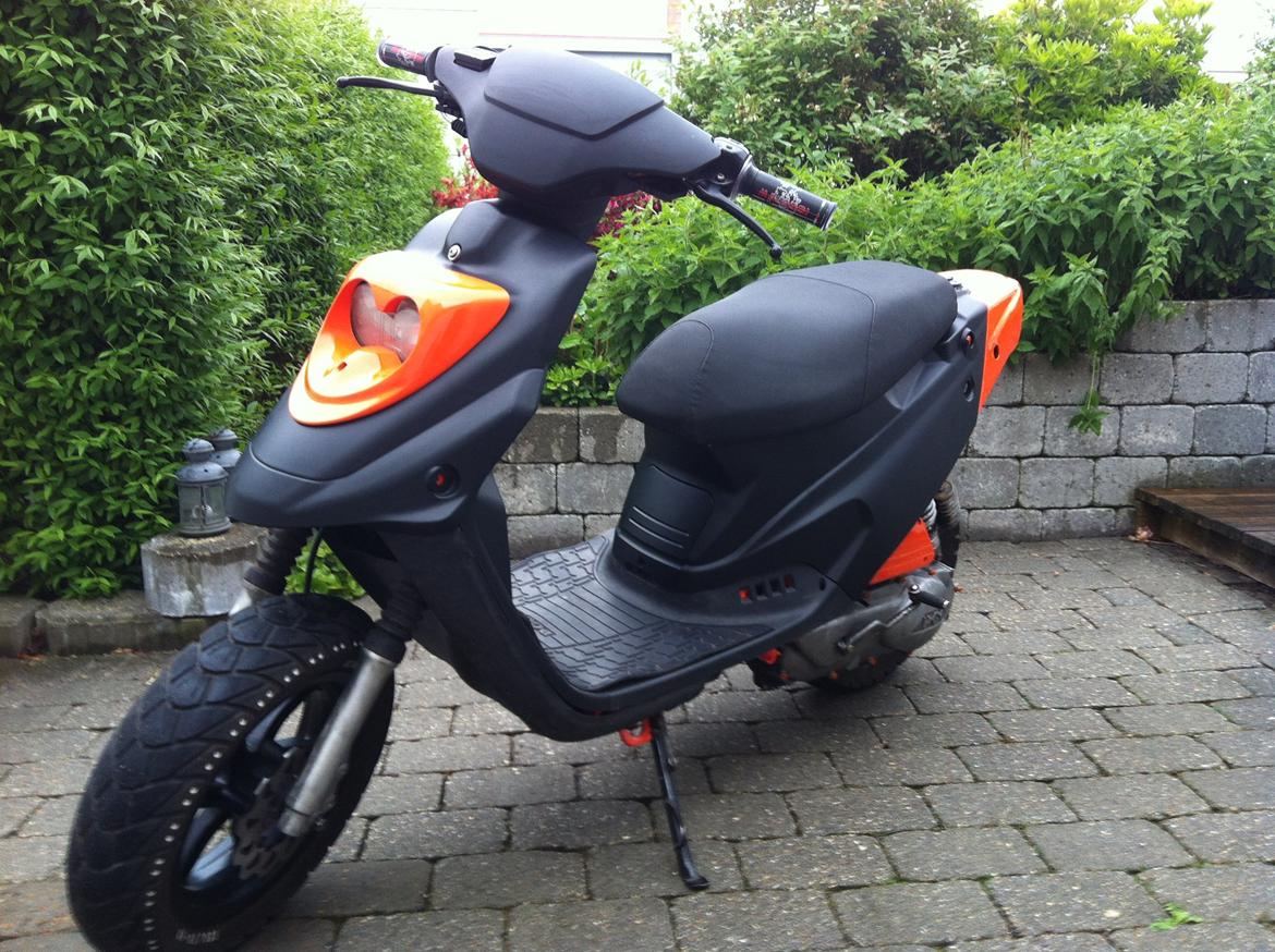 PGO Hot 50 billede 1