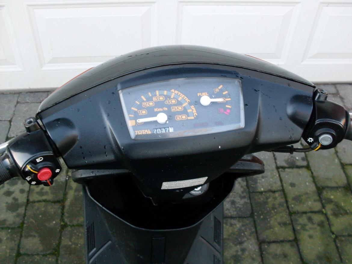 Yamaha Jog AS 45'er ( SOLGT ) billede 7