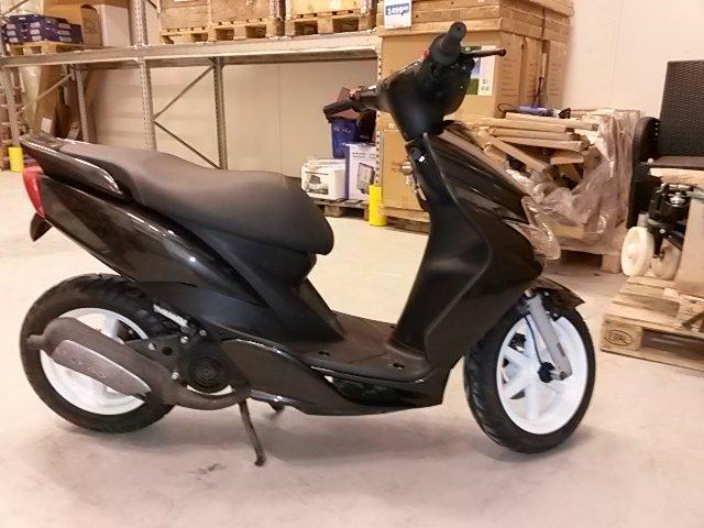 Yamaha Jog R Black Devil billede 37