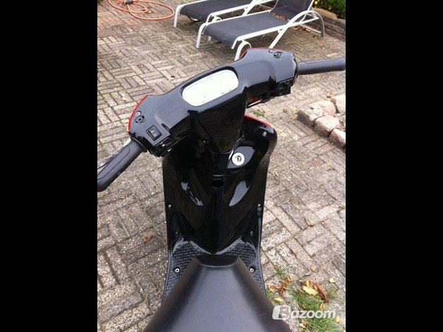 Yamaha Neos billede 8