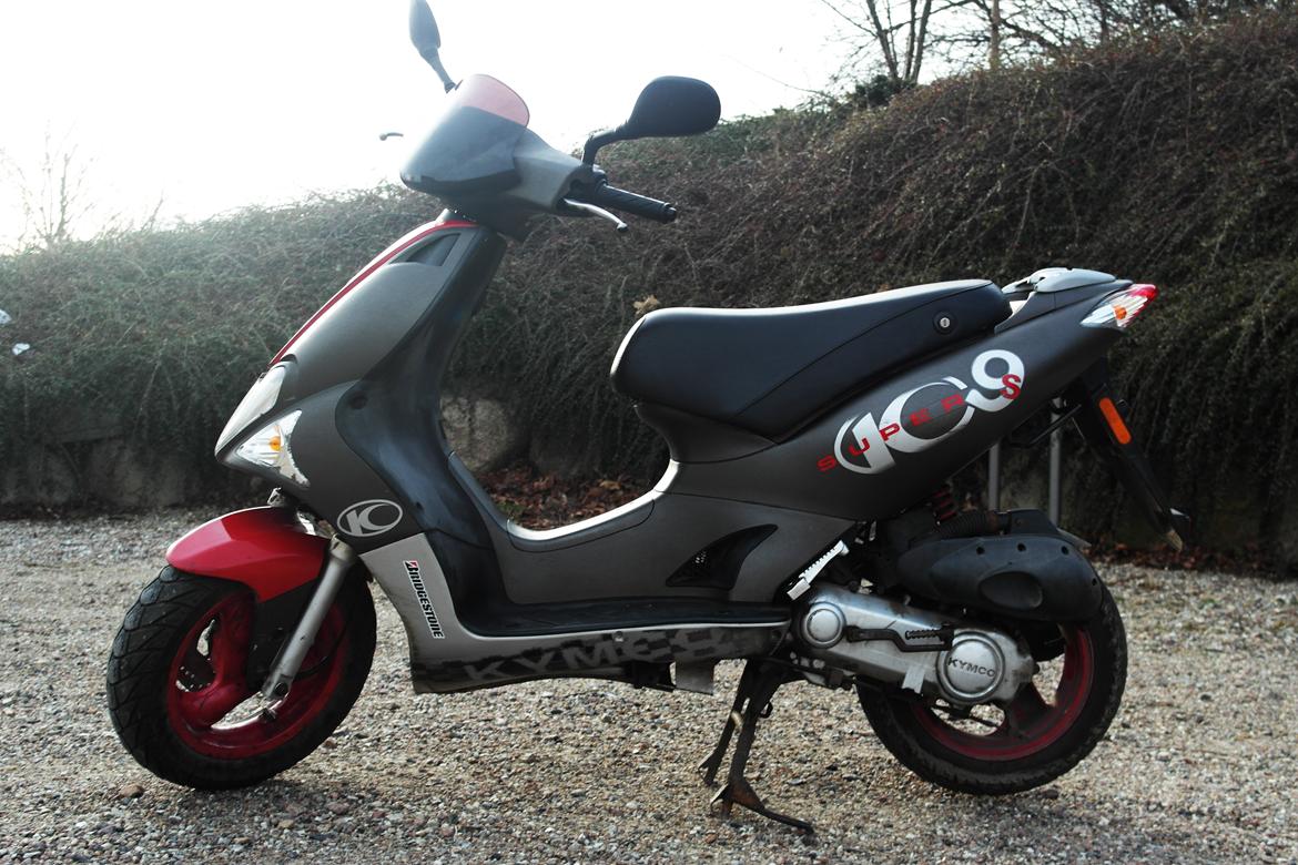 Kymco Super 9 "Vlado" billede 2