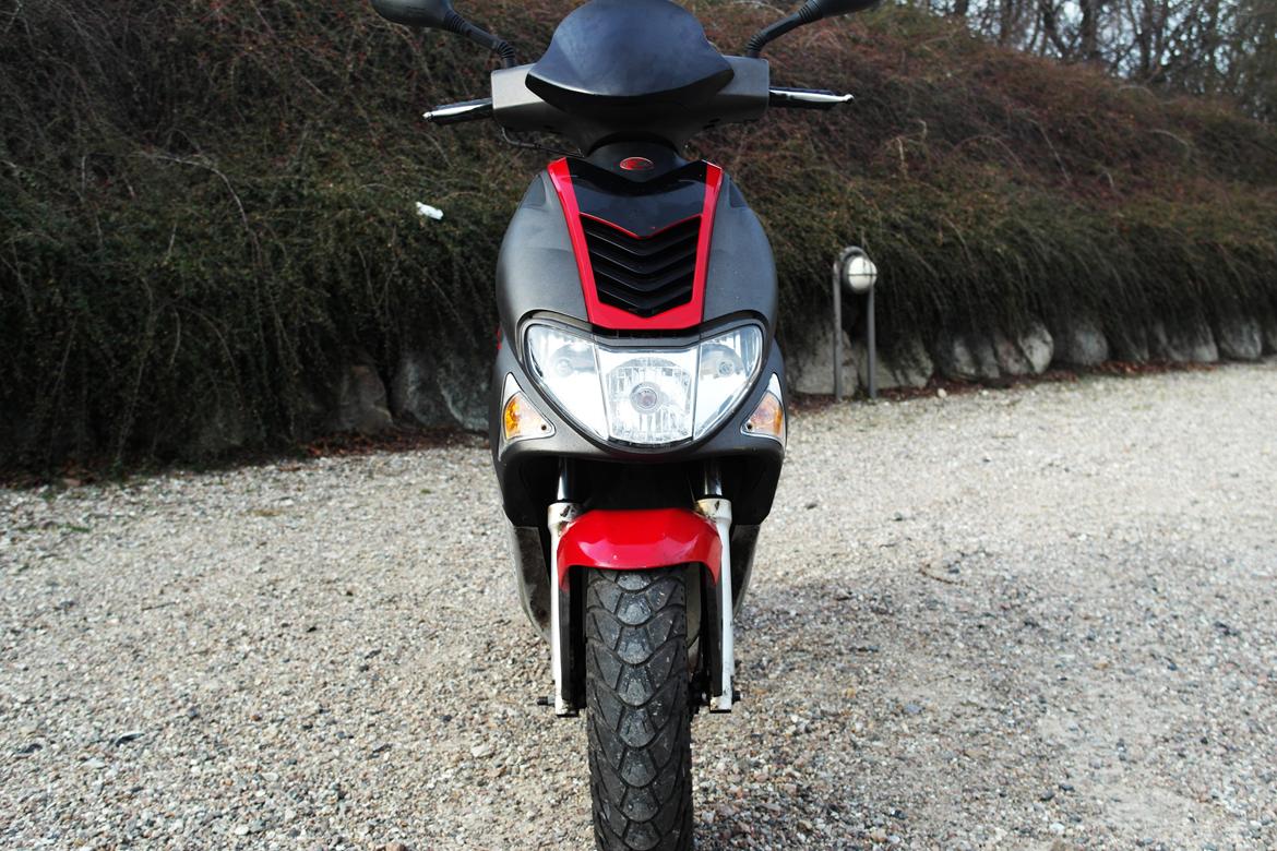 Kymco Super 9 "Vlado" billede 8