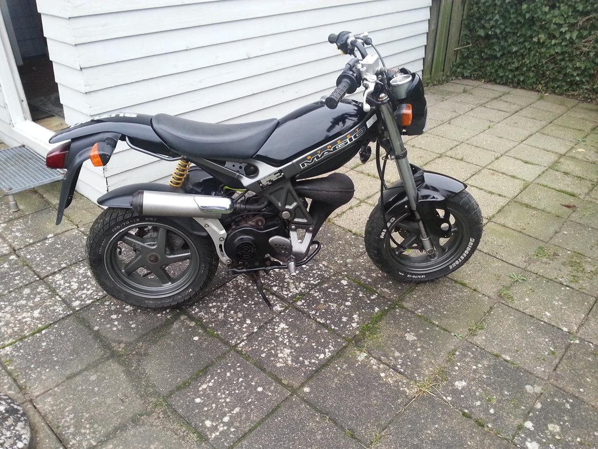 Suzuki Street Magic billede 1