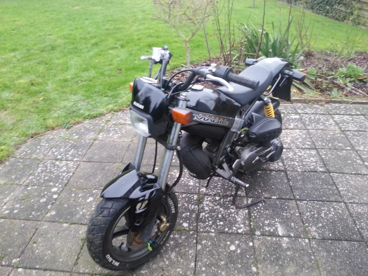 Suzuki Street Magic billede 2