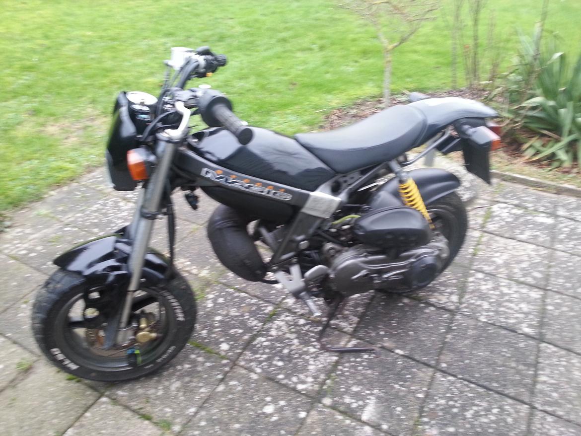 Suzuki Street Magic billede 3