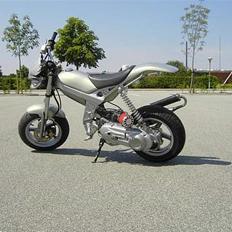 Suzuki street magic.. SOLGT:'(