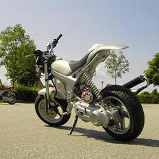 Suzuki street magic.. SOLGT:'(