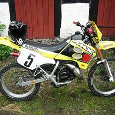 Suzuki RMX ER SOLGT