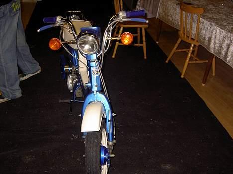 Suzuki Fz 50'er - Forfra billede 2