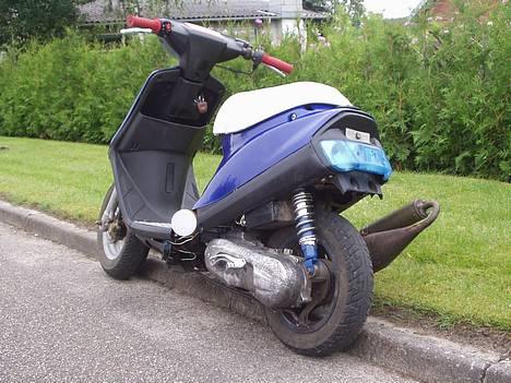 Yamaha jog ( Solgt ) billede 3