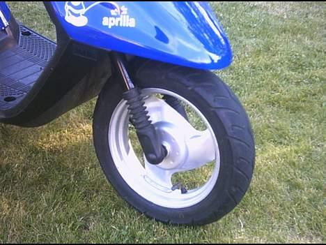 Yamaha jog fs // til salg..  billede 7