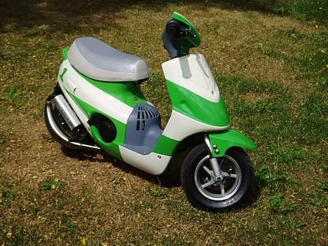 MiniBike SCOOTER solgt 2200kr - det er min mini jog billede 1