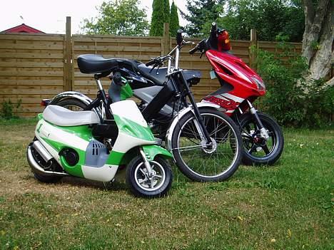 MiniBike SCOOTER solgt 2200kr billede 2