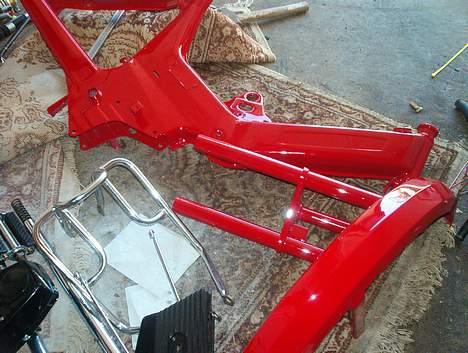 Puch Maxi P Mach 1 "Hirtshals" - Her er stellet kommet hjem fra maleren  15/7-05 billede 17