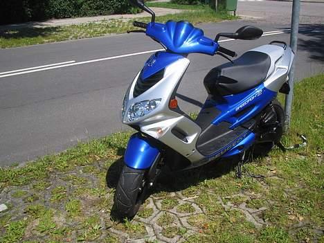 Peugeot SPEEDFIGHT 2 - 15/6-05 fabriksny billede 2