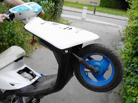 Yamaha jog solgt billede 7