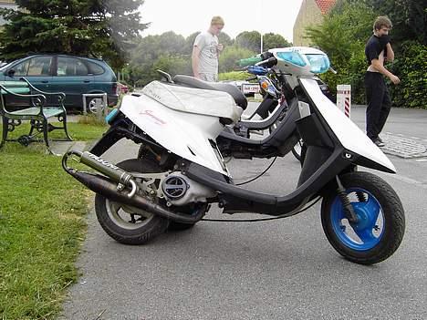 Yamaha jog solgt billede 16