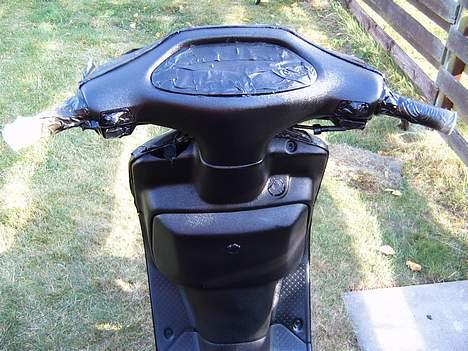 Aprilia AmiCo<>  **SOLGT"  - Og efter jeg fik den malet billede 3
