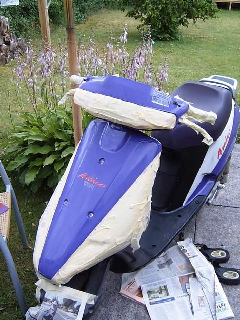 Aprilia AmiCo<>  **SOLGT"  - Så skulle sjoldene males billede 5