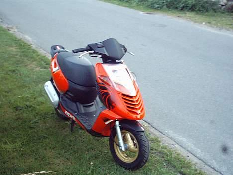Aprilia sonic GP???Stjålet - min fe´ scooter billede 1