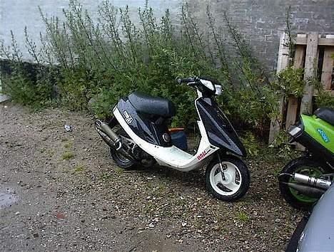 Yamaha jog  billede 2