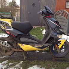 Aprilia SR 50 Ditech  45 km/t